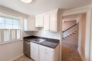 2902 Saint Marks Rd, Winston-Salem, NC 27103 - Photo 4