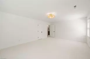 4606 Hartsford Dr, Greensboro, NC 27406 - Photo 36