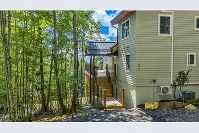 925 Red Sleigh Way, Fleetwood, NC 28626 - Photo 12
