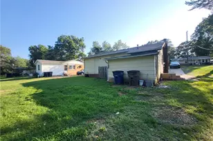 1529 Pleasant St, Winston-Salem, NC 27107 - Photo 10