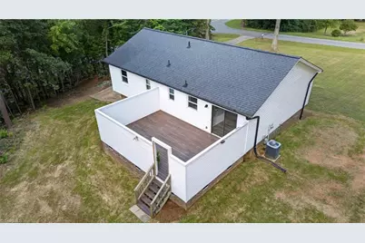 5701 Cannoy Street, Winston-Salem, NC 27105 - Photo 16