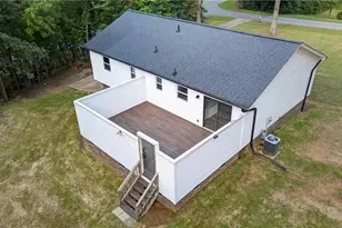 5701 Cannoy St, Winston-Salem, NC 27105 - Photo 16