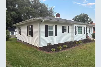417 S Main Street, Dobson, NC 27017 - Photo 20