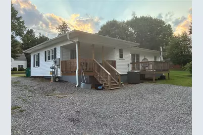 417 S Main Street, Dobson, NC 27017 - Photo 22