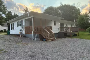 417 S Main St, Dobson, NC 27017 - Photo 22