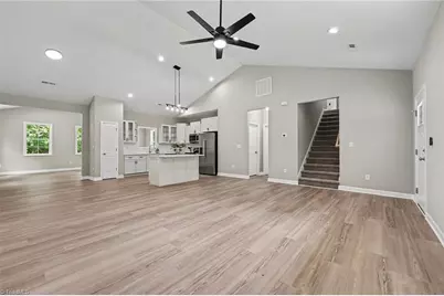 125 City Line Drive, Thomasville, NC 27360 - Photo 18