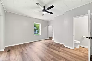 1108 Hawthorne Ln, Burlington, NC 27215 - Photo 12