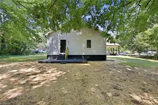 1108 Hawthorne Ln, Burlington, NC 27215 - Photo 34