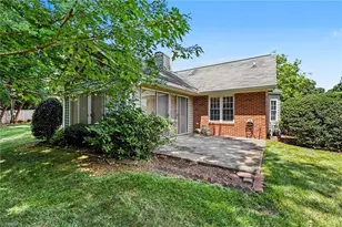 7 Brandywine Cir, Greensboro, NC 27409 - Photo 28