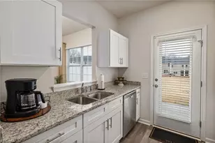 5621 Carrington Ct, Trinity, NC 27370 - Photo 8