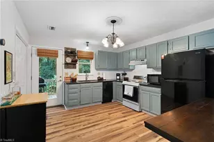 524 Rock Cliff Ct, Winston-Salem, NC 27104 - Photo 1
