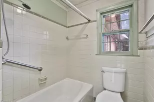 508 Wentworth Dr, Graham, NC 27253 - Photo 16