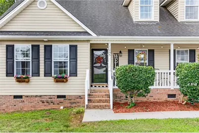 1045 Robbins Street, Asheboro, NC 27203 - Photo 2