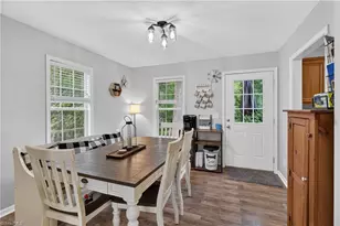 1045 Robbins St, Asheboro, NC 27203 - Photo 10