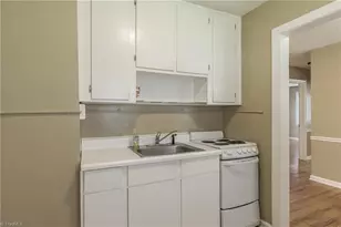 1600 W Front St, Burlington, NC 27215 - Photo 16