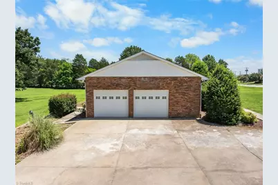 200 Enterprise Road, Lexington, NC 27295 - Photo 46