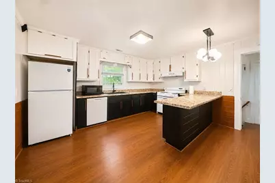 1910 Flatrock Street, Winston-Salem, NC 27107 - Photo 2