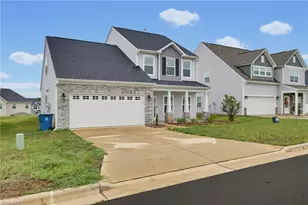668 Palomino Mustang Dr, Whitsett, NC 27377 - Photo 34