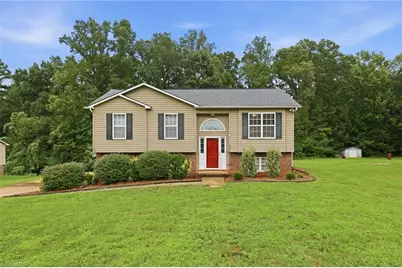 4051 Village Trace Drive, Tobaccoville, NC 27050 - Photo 2