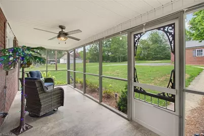 4264 High Point Road, Winston-Salem, NC 27107 - Photo 28