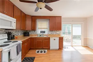 5343 Mapleton St, Clemmons, NC 27012 - Photo 8