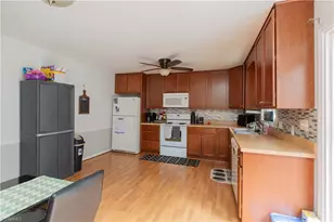 5343 Mapleton St, Clemmons, NC 27012 - Photo 6