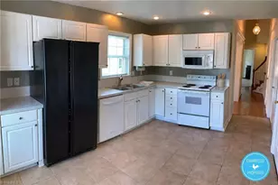 7509 Riverside Ct, Clemmons, NC 27012 - Photo 4