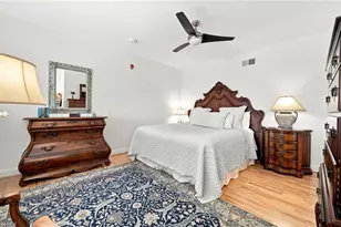 360 Elm St, Greensboro, NC 27401 - Photo 12