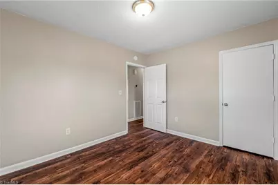 2210 E Market Street, Greensboro, NC 27401 - Photo 10