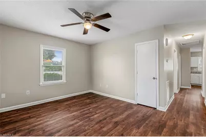 2210 E Market Street, Greensboro, NC 27401 - Photo 2