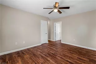 2210 E Market St, Greensboro, NC 27401 - Photo 6