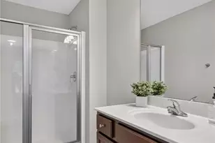 1575 Farningham Ln, Burlington, NC 27215 - Photo 18