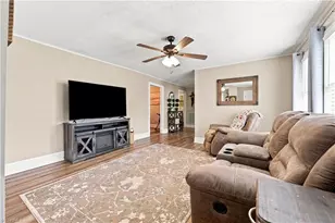110 New Street S, Liberty, NC 27298 - Photo 4