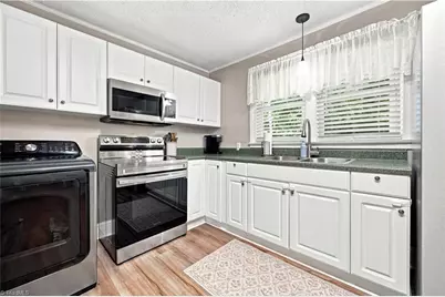 110 New Street S, Liberty, NC 27298 - Photo 10