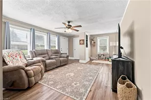 110 New Street S, Liberty, NC 27298 - Photo 6