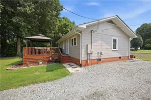 110 New Street S, Liberty, NC 27298 - Photo 24