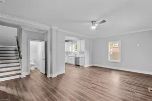 805 Bennett St, Greensboro, NC 27406 - Photo 8