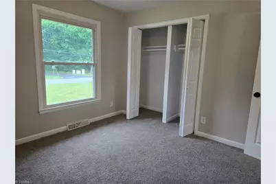 2116 Larkspur Drive, Greensboro, NC 27405 - Photo 16