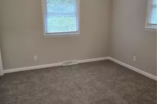 2116 Larkspur Dr, Greensboro, NC 27405 - Photo 18