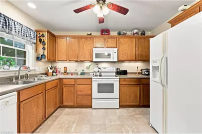 482 Moser Road, King, NC 27021 - Photo 8