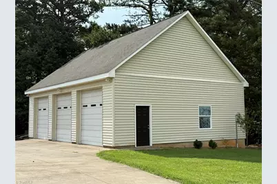 108 King Arthur Drive, King, NC 27021 - Photo 32
