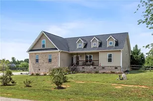 6006 Grass Field Ct, Gibsonville, NC 27249 - Photo 2
