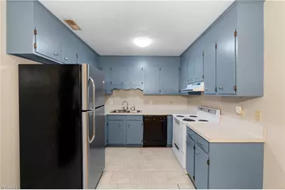 5092 Hutchins Street, Winston-Salem, NC 27106 - Photo 12