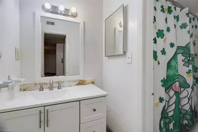 2829 N Ohenry Boulevard #A, Greensboro, NC 27405 - Photo 12