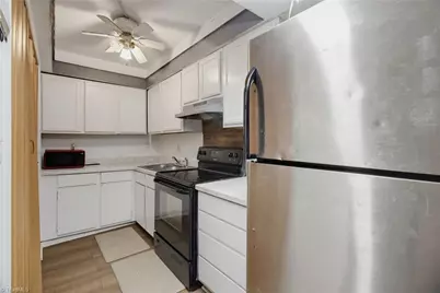 2829 N Ohenry Boulevard #A, Greensboro, NC 27405 - Photo 8
