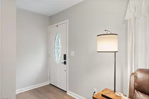 112 Kingwood Rd, Reidsville, NC 27320 - Photo 6