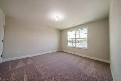 3719 Contimental Square, Kernersville, NC 27284 - Photo 20