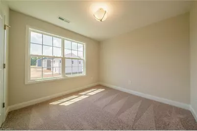 3719 Contimental Square, Kernersville, NC 27284 - Photo 24
