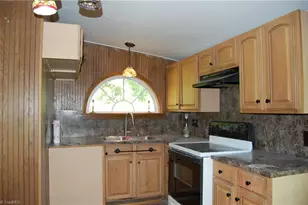 156 S Snider St, Denton, NC 27239 - Photo 30