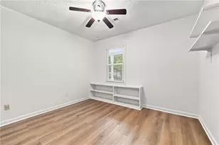 2210 Bracyridge Rd, Greensboro, NC 27407 - Photo 22